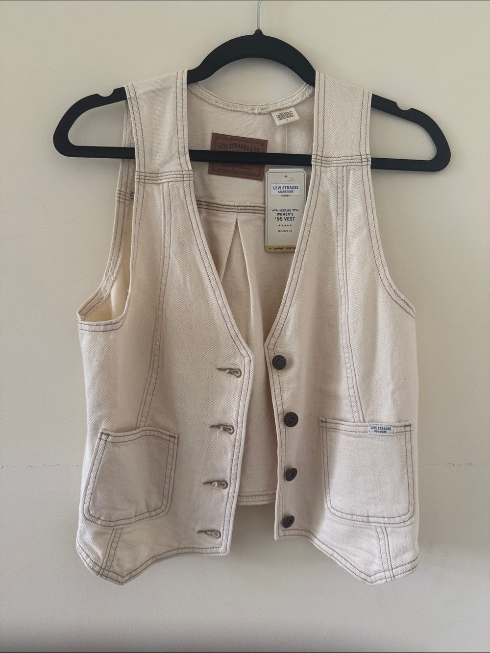 Levi's Cream Canvas Utility Vest - Cream